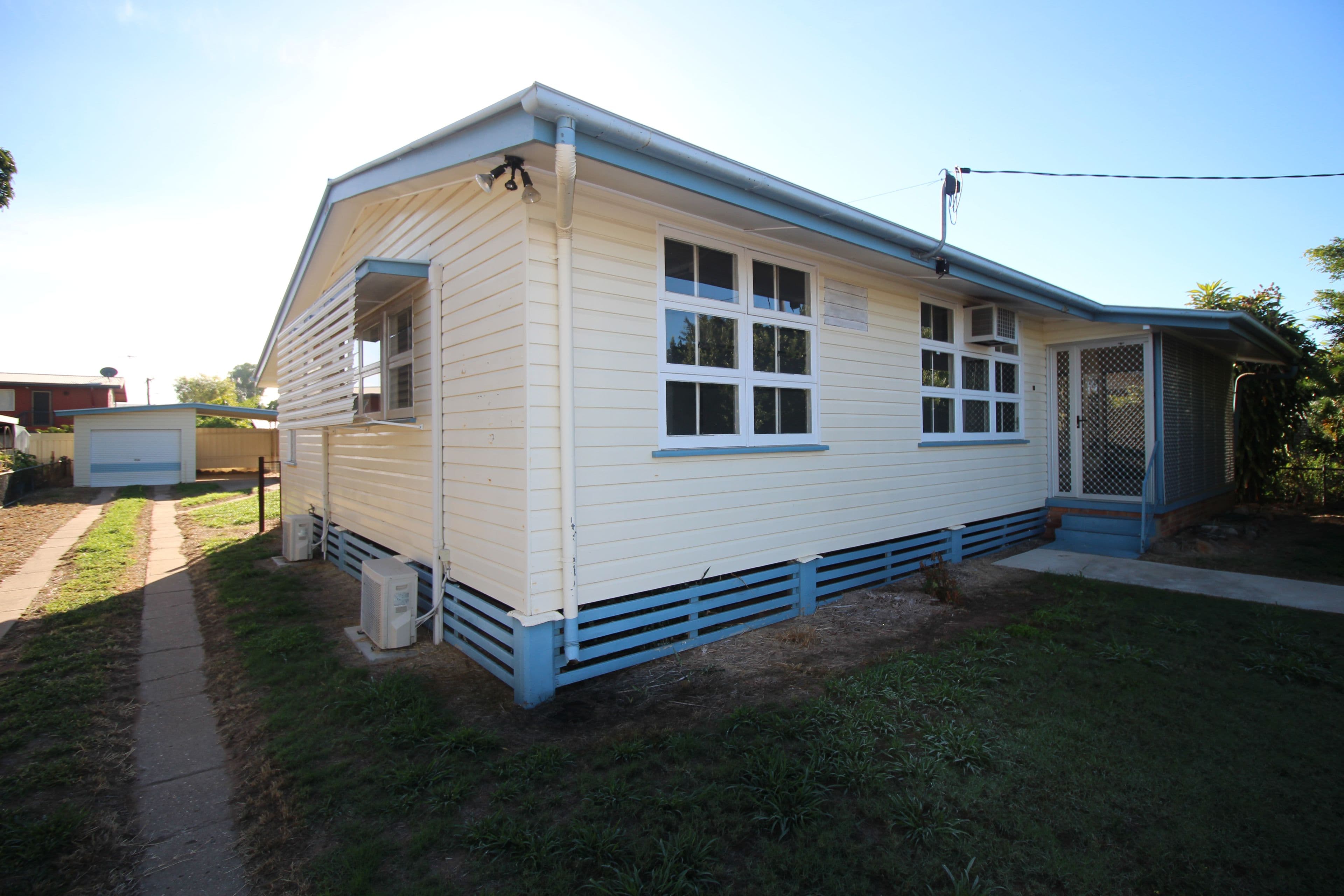 57 Harris Street, Emerald QLD 4720, Emerald - Image 1