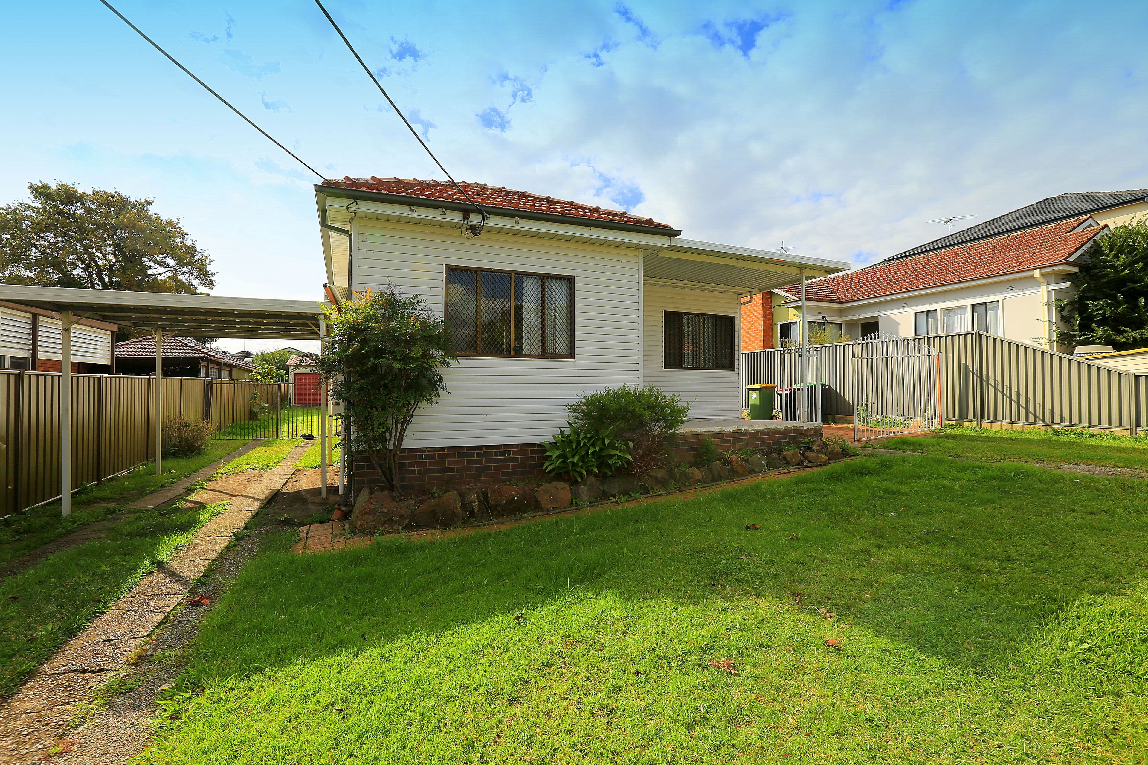 1 Yanderra Street, Condell Park - Thumbnail 2