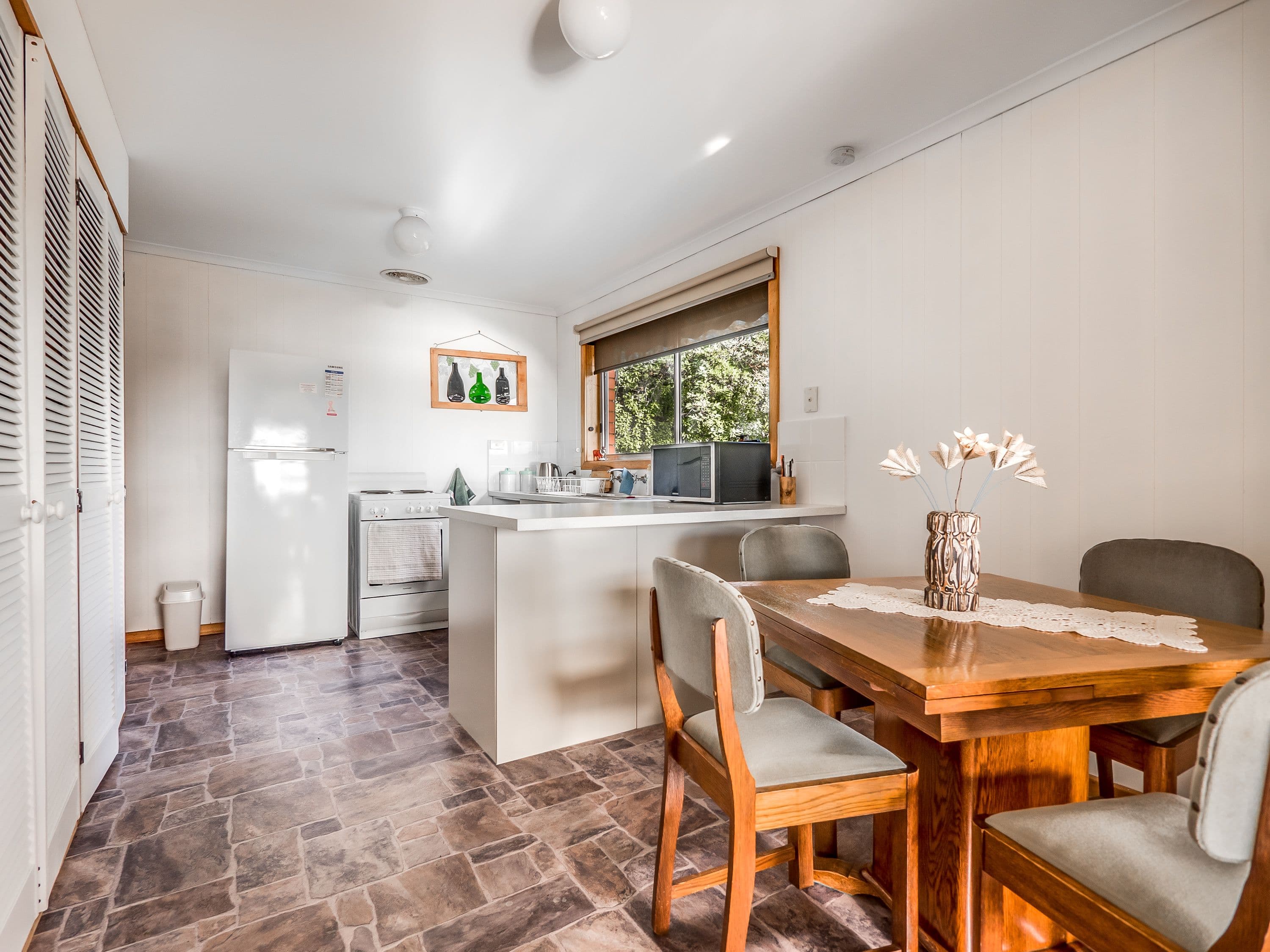 4 Seacrest Avenue, Blackmans Bay TAS 7052, Blackmans Bay - Thumbnail 6