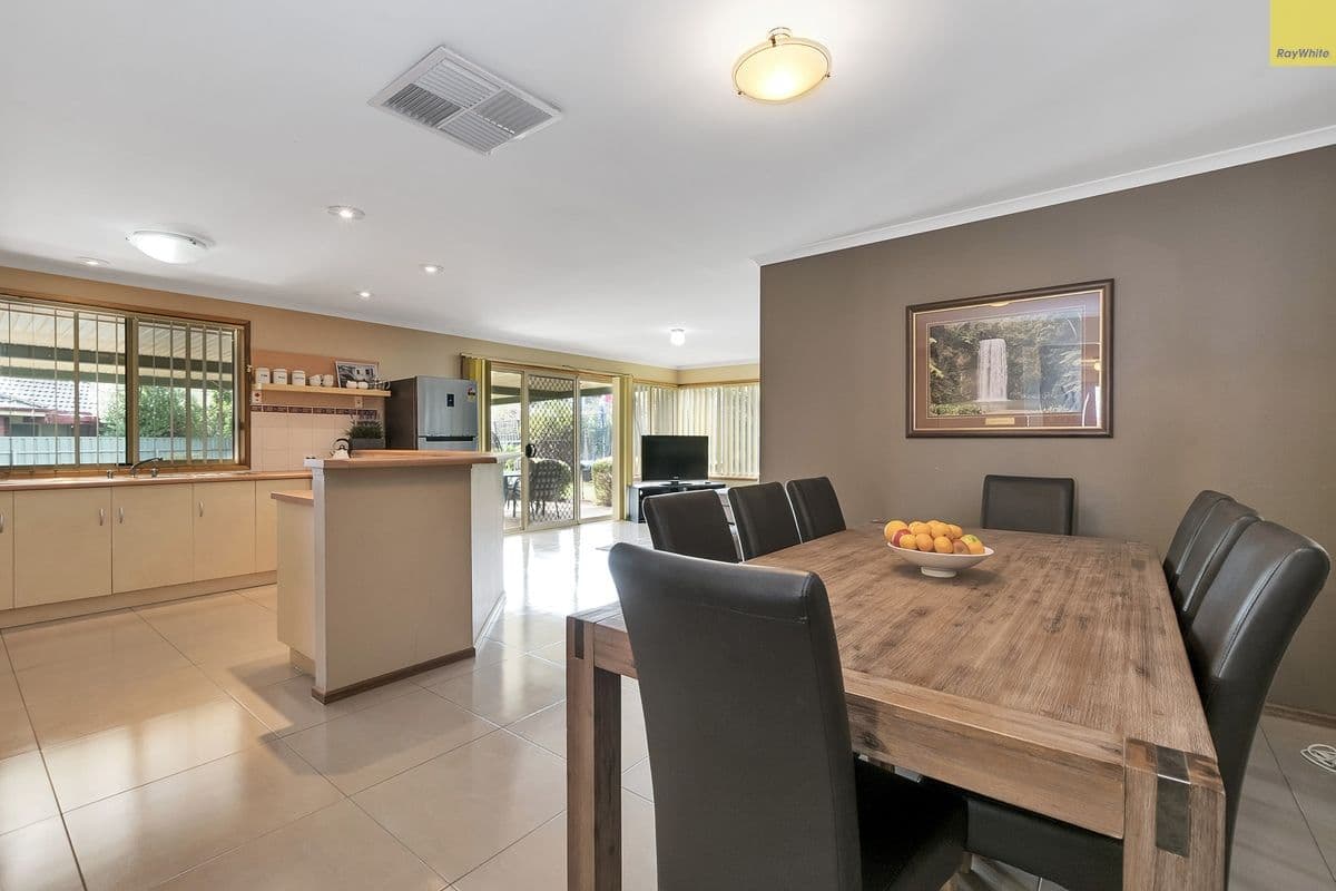 25 Toorak Drive, Blakeview SA 5114, Blakeview - Thumbnail 3