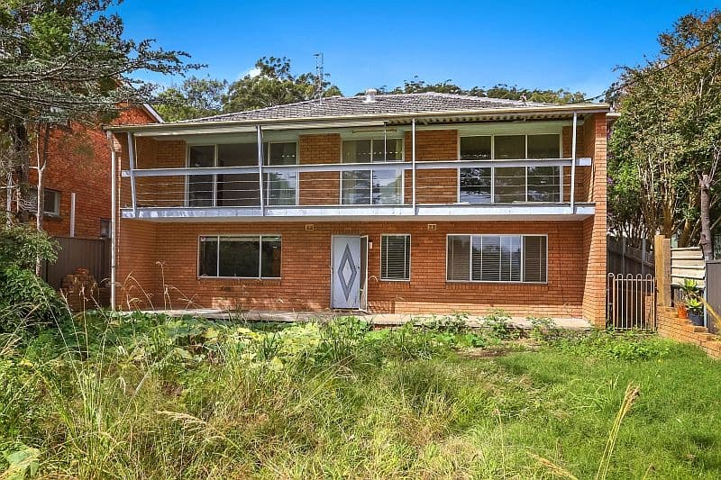 258 Avoca Drive, Green Point - Image 1