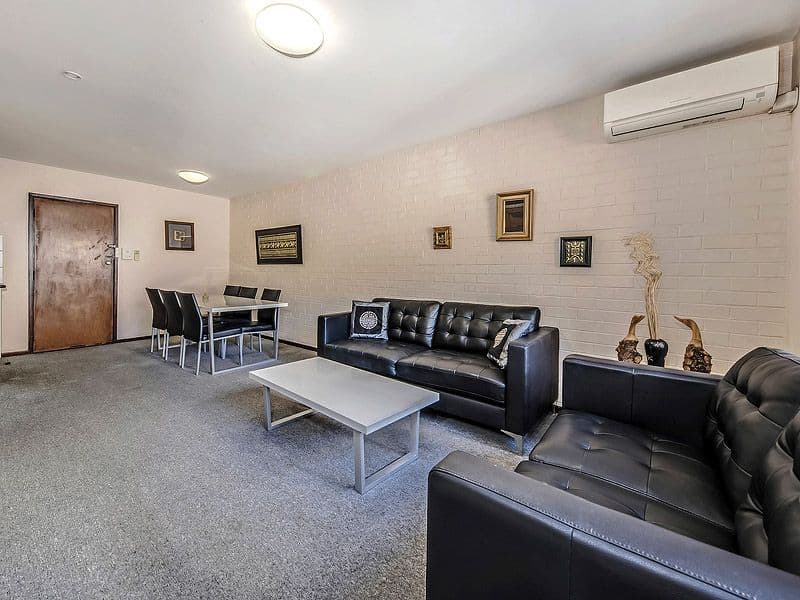 24/132 Mounts Bay Road, Perth WA 6000, Perth - Thumbnail 2