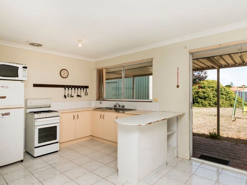 6 Limosa Glade, Warnbro WA 6169, Warnbro - Thumbnail 3
