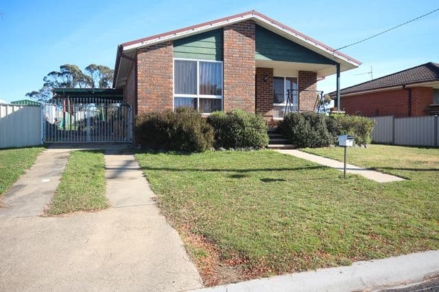 19 Karara Avenue, HORSLEY NSW 2530, Horsley - Image 1