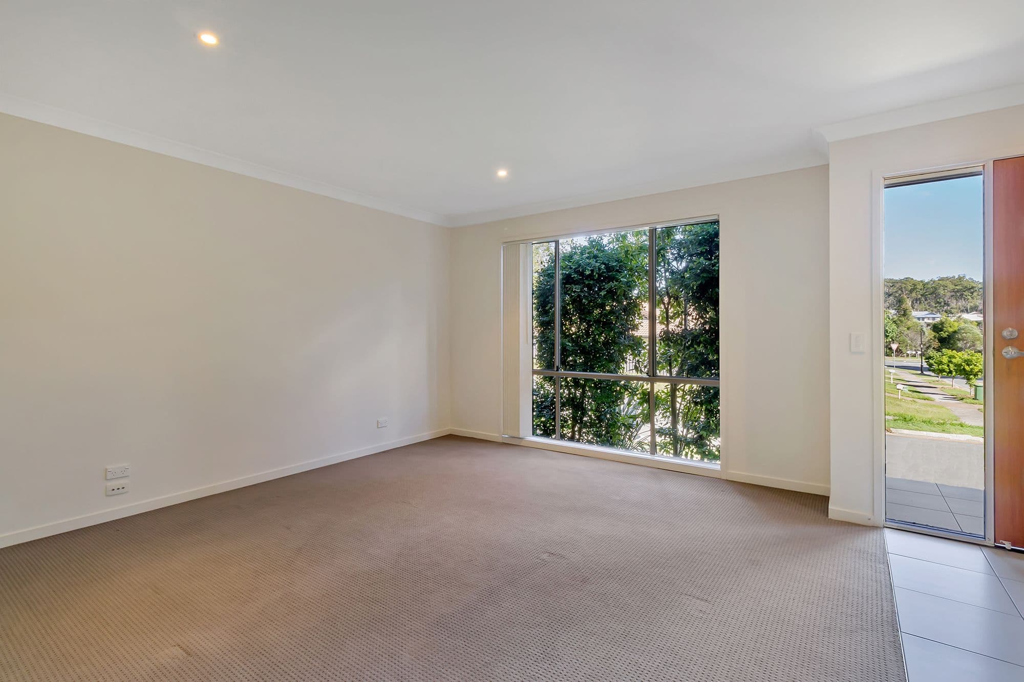 26 Jimmy Road, Coomera QLD 4209, Coomera - Thumbnail 2