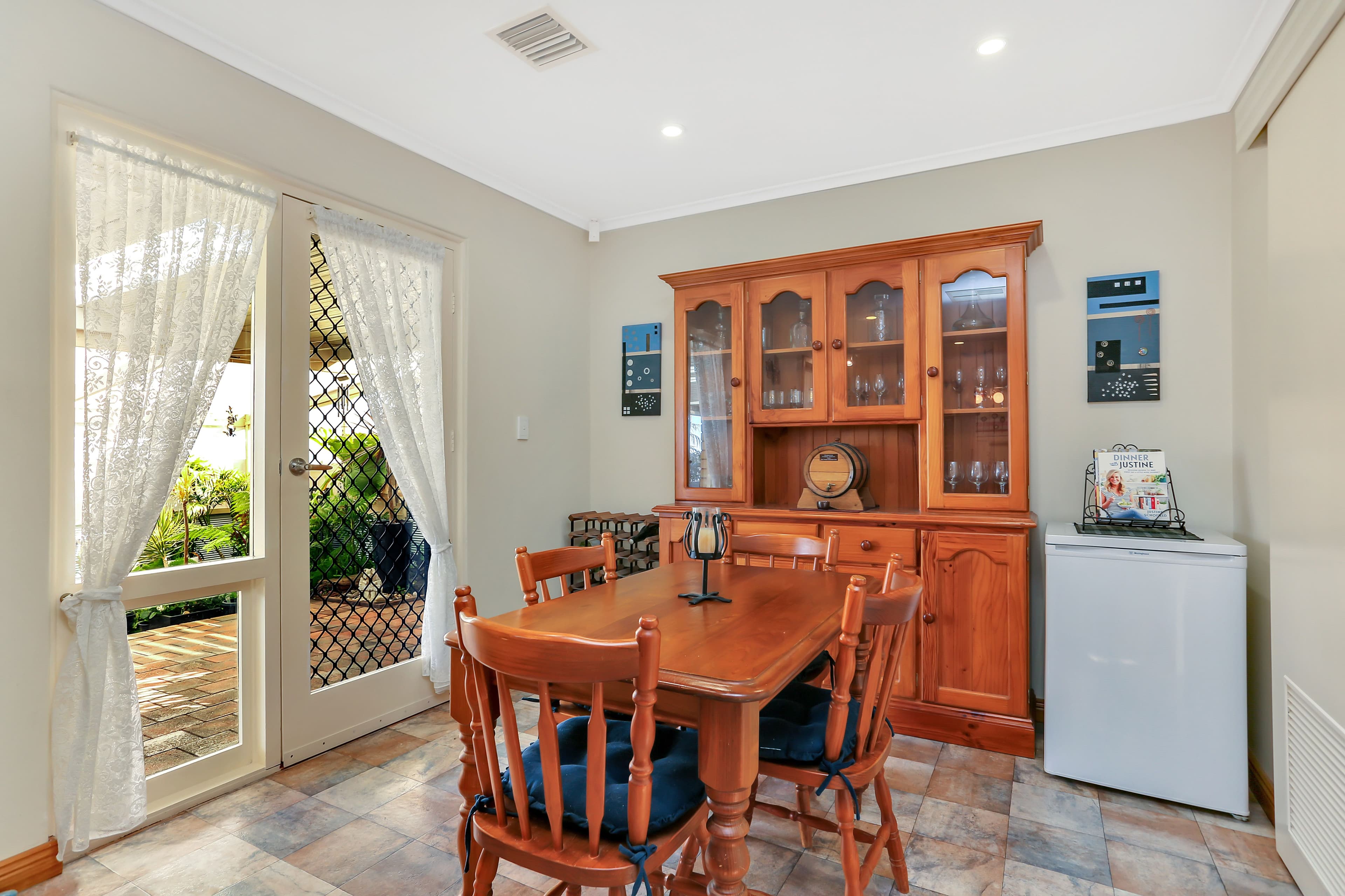 9 York Street, Valley View SA 5093, Valley View - Thumbnail 6