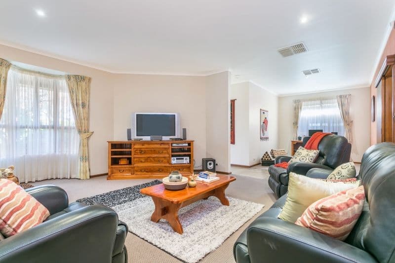 20 First Avenue, Cheltenham SA 5014, Cheltenham - Thumbnail 2