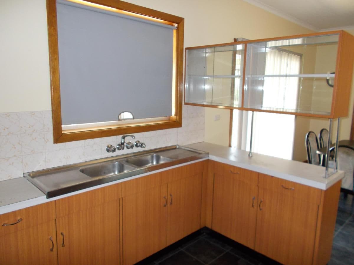 13 Jones Street, Mundulla SA 5270, Mundulla - Thumbnail 2