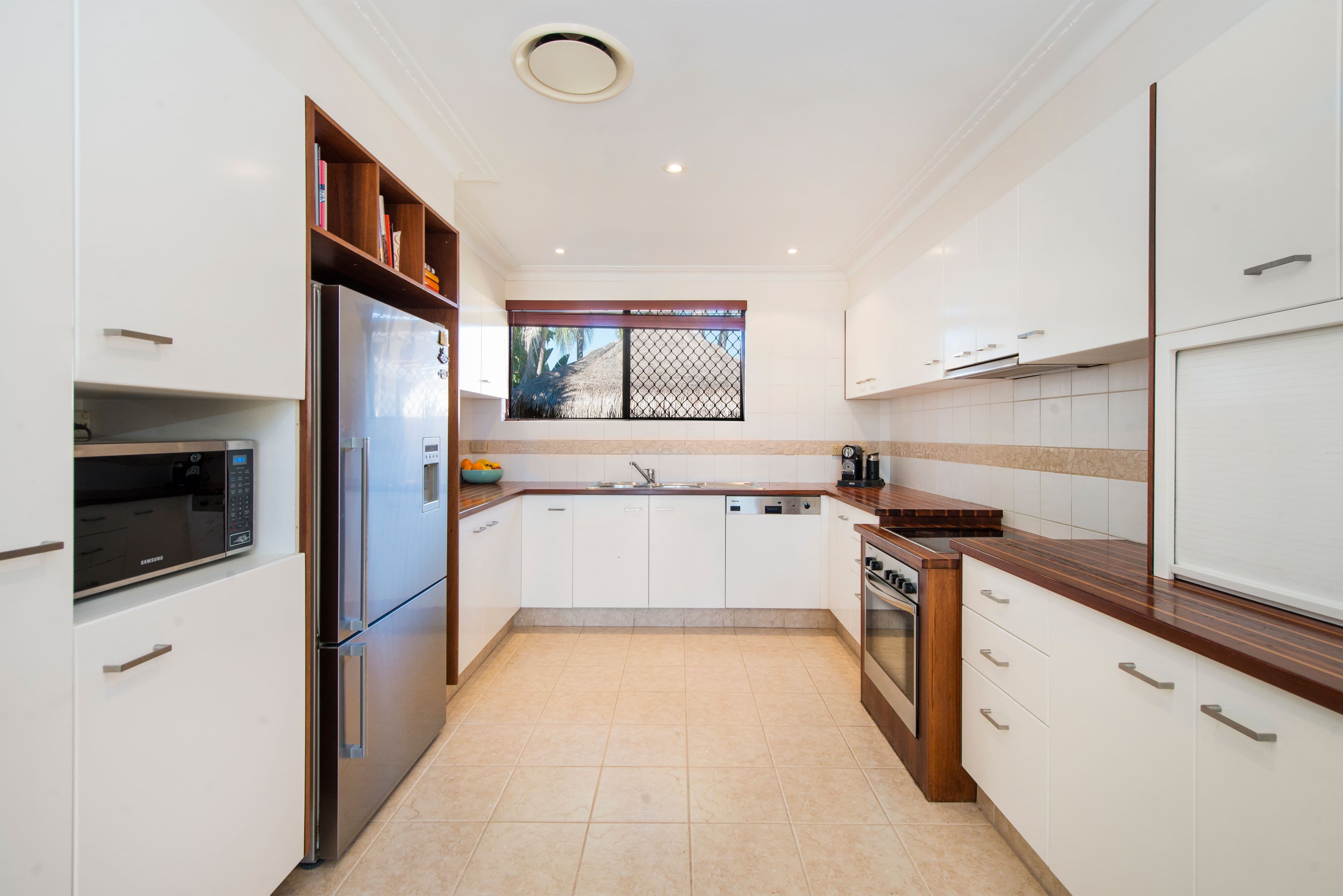 25 Boomerang Crescent, Sorrento QLD 4217, Sorrento - Thumbnail 7