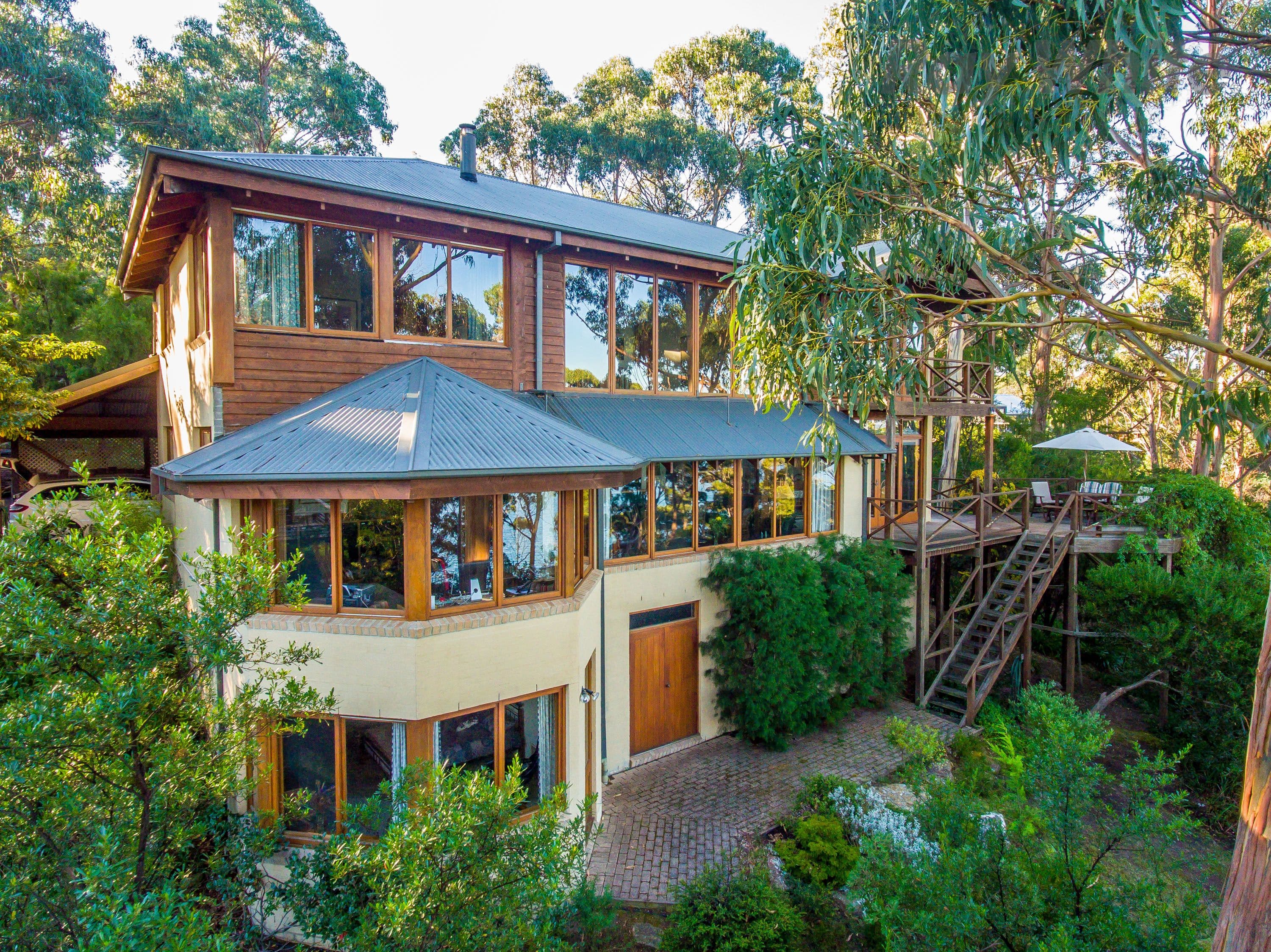 8 Tyndall Court, Bonnet Hill TAS 7053, Bonnet Hill - Thumbnail 2