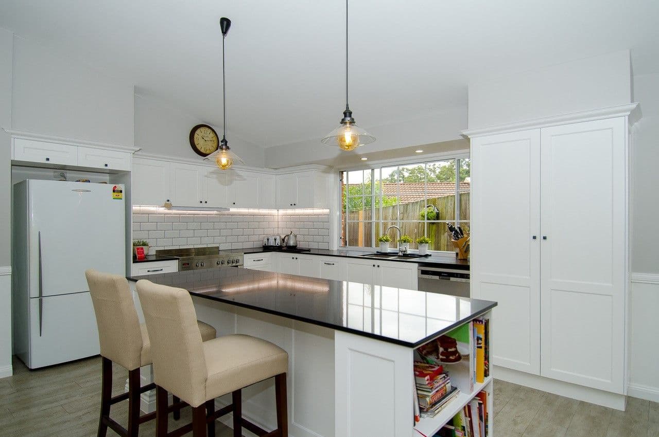 9 Woodstock Court, Parkwood QLD 4214, Parkwood - Thumbnail 3