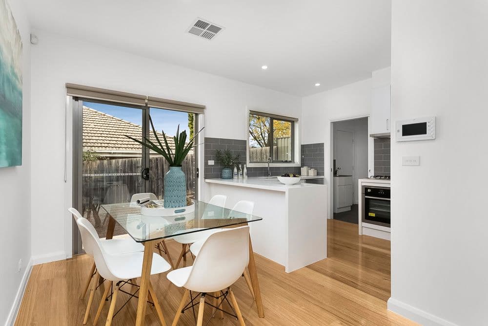 8 Sunbeam Street, Glenroy VIC 3046, Glenroy - Thumbnail 4