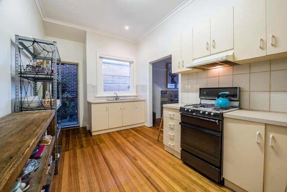 48 Crispe Street, Reservoir VIC 3073, Reservoir - Thumbnail 4