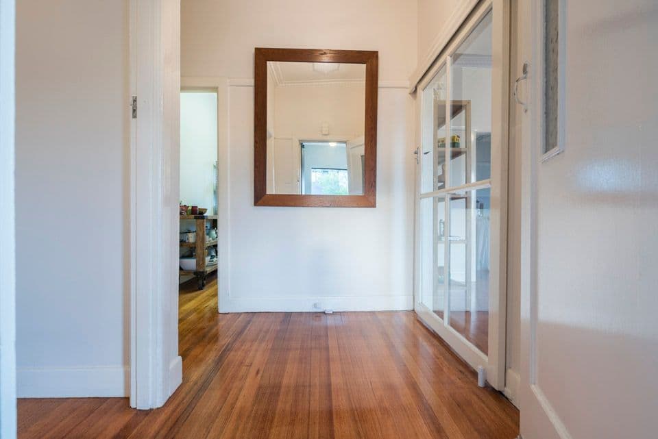 48 Crispe Street, Reservoir VIC 3073, Reservoir - Thumbnail 2