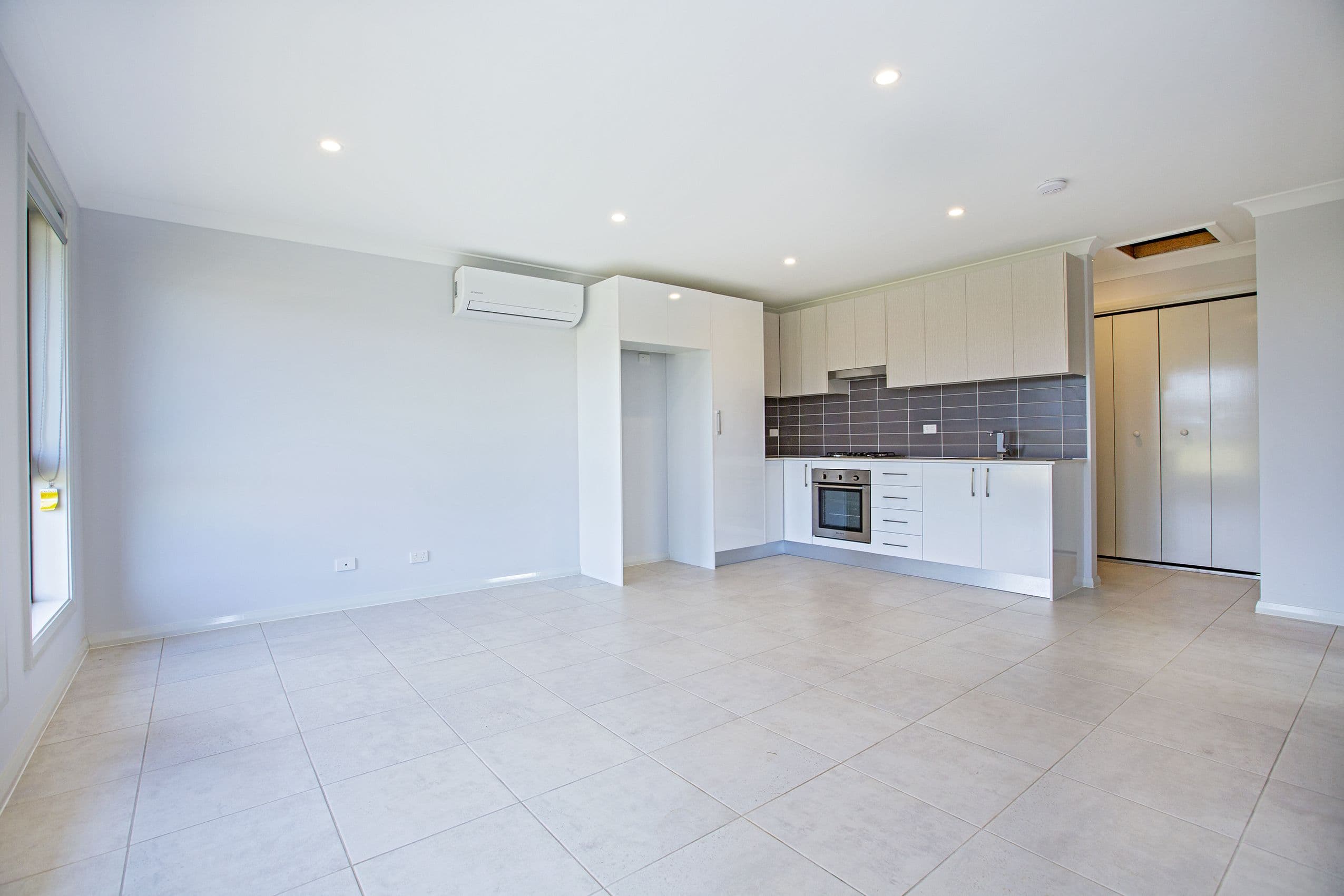 12 Antico Way, ORAN PARK NSW 2570, Oran Park - Thumbnail 2