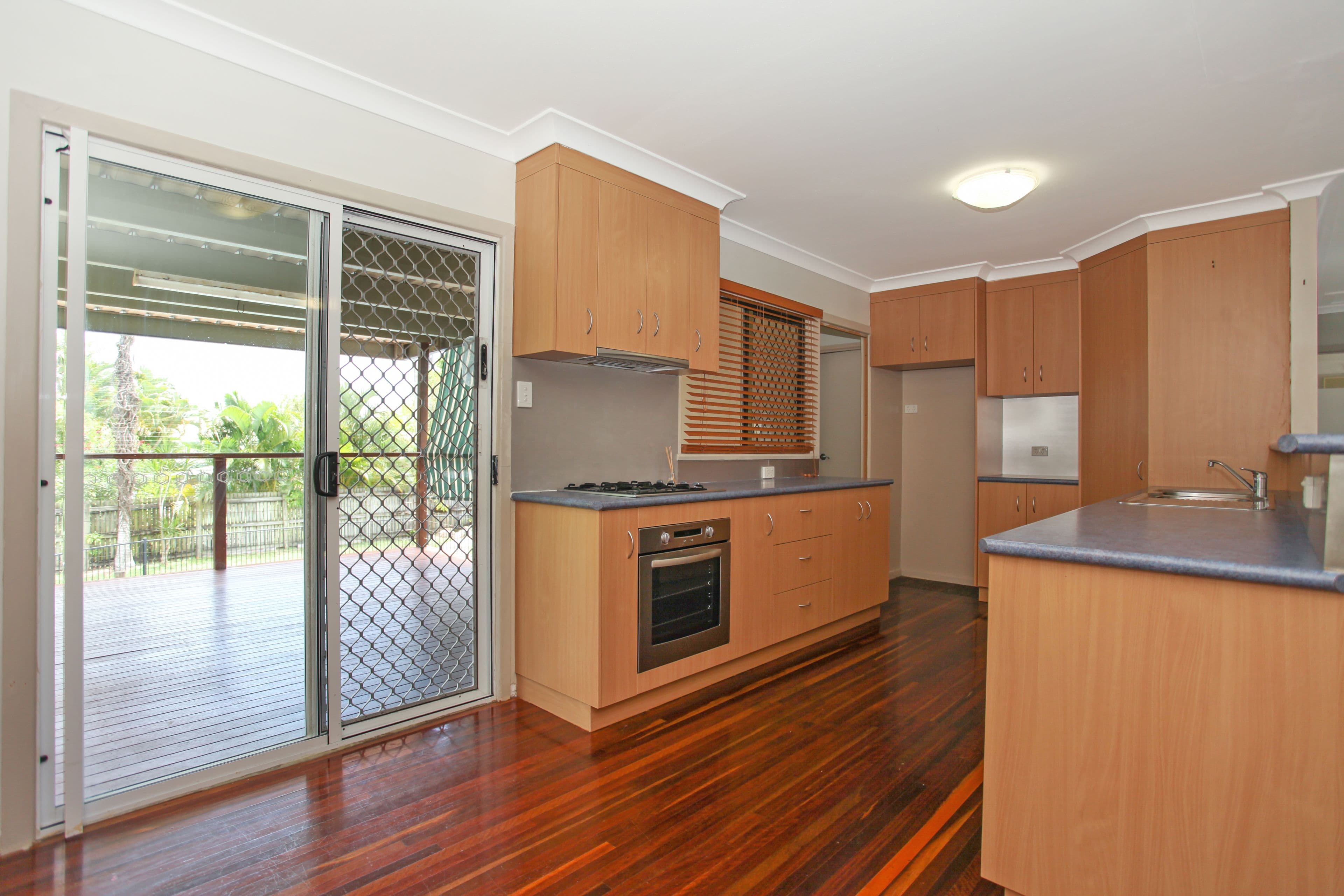 16 Dalrymple Street, East Mackay QLD 4740, East Mackay - Thumbnail 3