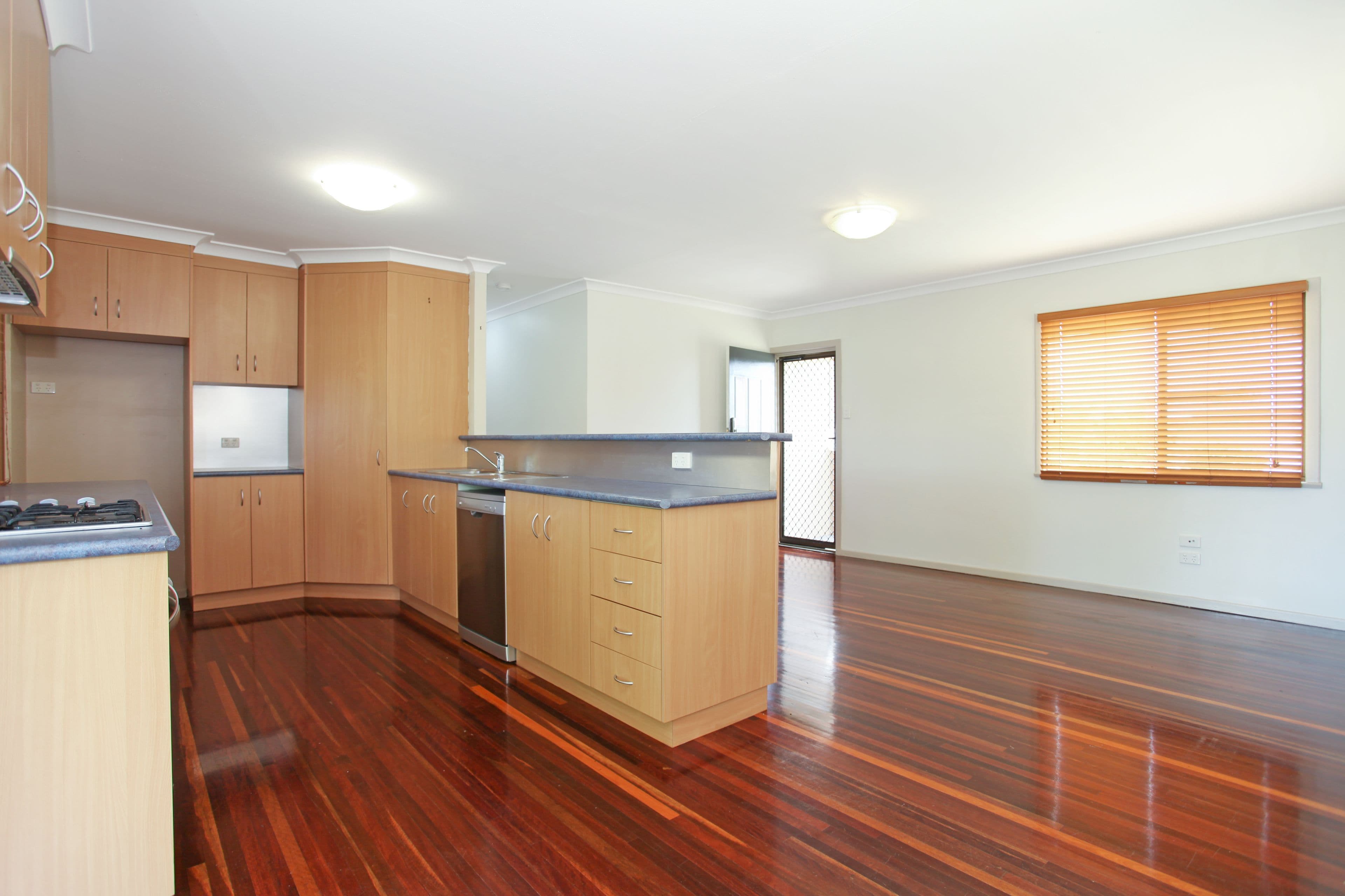 16 Dalrymple Street, East Mackay QLD 4740, East Mackay - Thumbnail 7