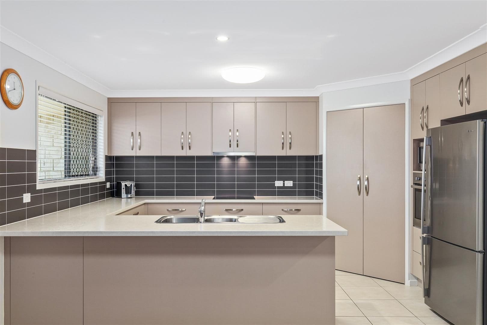 4 Woodgate Court, Gracemere QLD 4702, Gracemere - Thumbnail 2