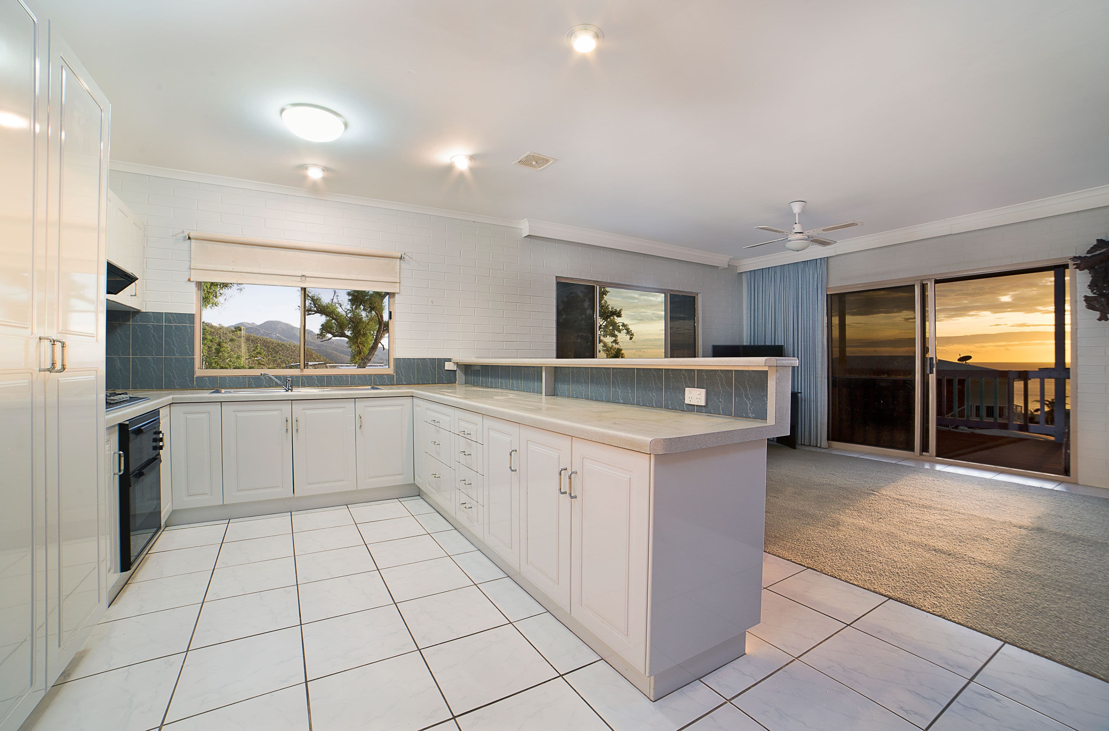 16 Olden Court, Hideaway Bay QLD 4800, Hideaway Bay - Thumbnail 2