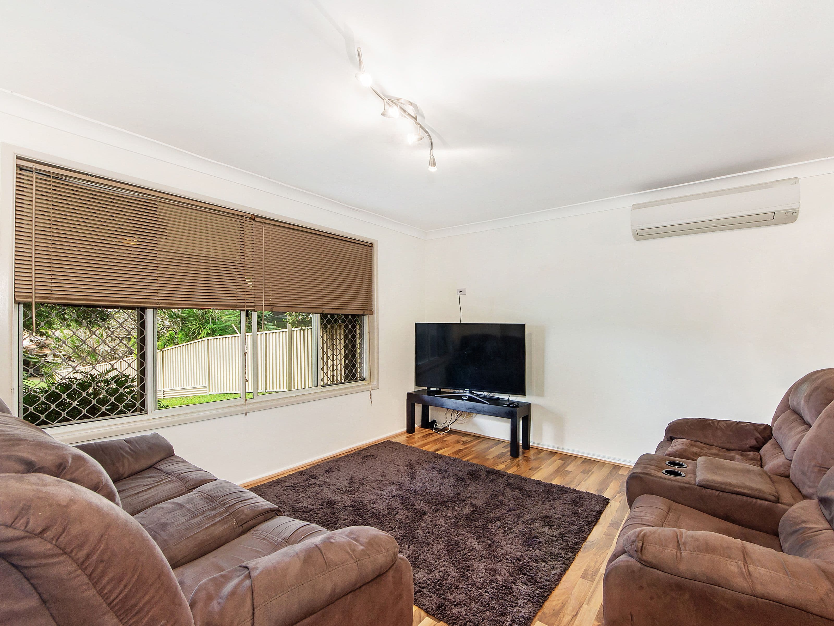 5 Burgundy Court, Highland Park QLD 4211, Highland Park - Thumbnail 4