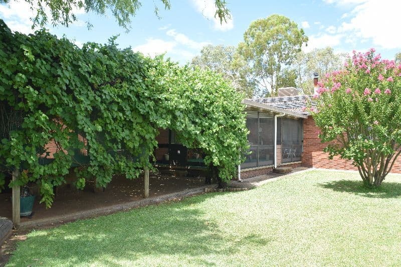 'Rosebank' 13 East Coonamble Road, Gilgandra NSW 2827, Gilgandra - Thumbnail 6