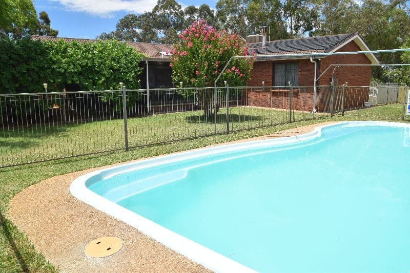 'Rosebank' 13 East Coonamble Road, Gilgandra NSW 2827, Gilgandra - Thumbnail 5
