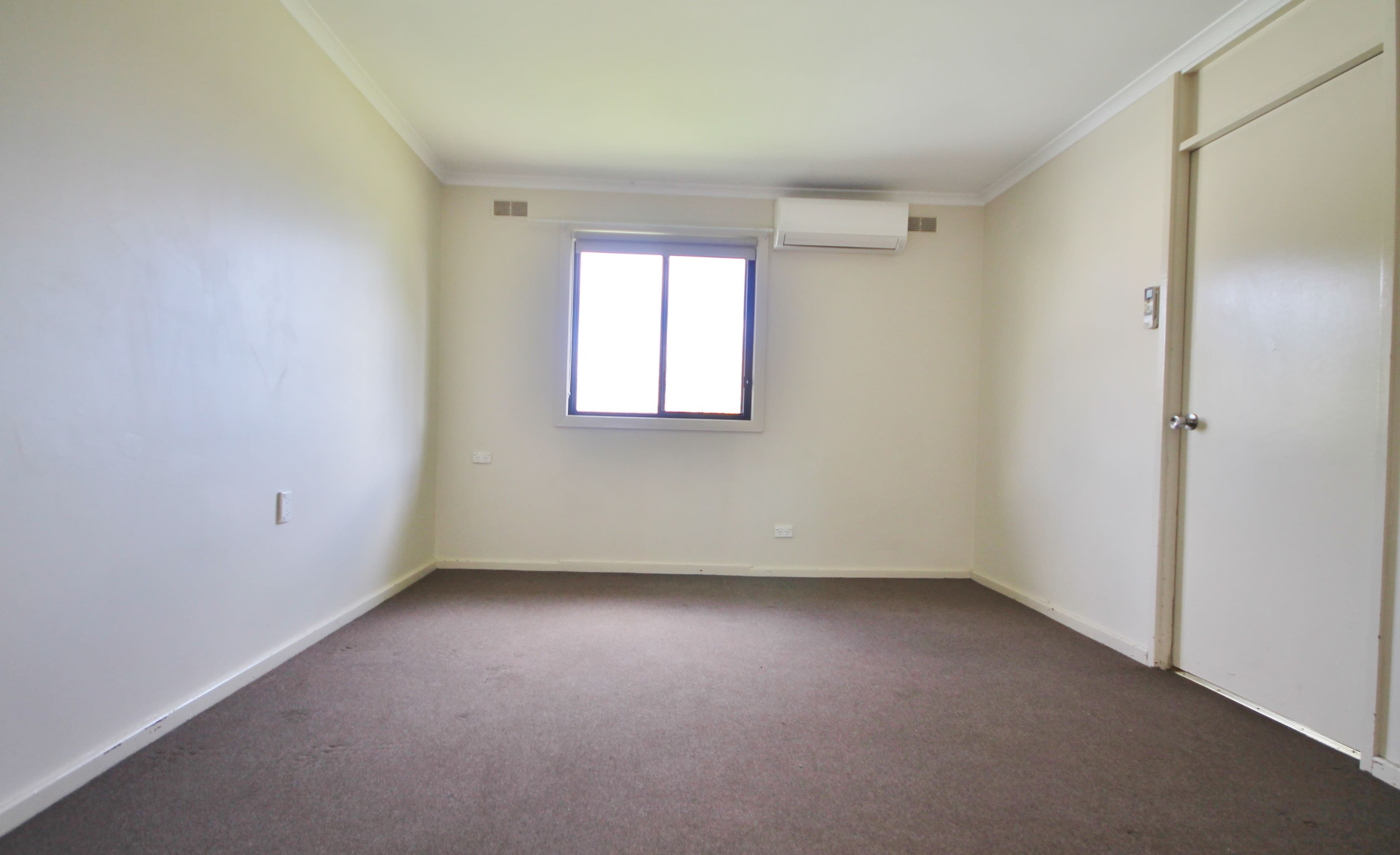 25 Taylor Road, Young - Thumbnail 7