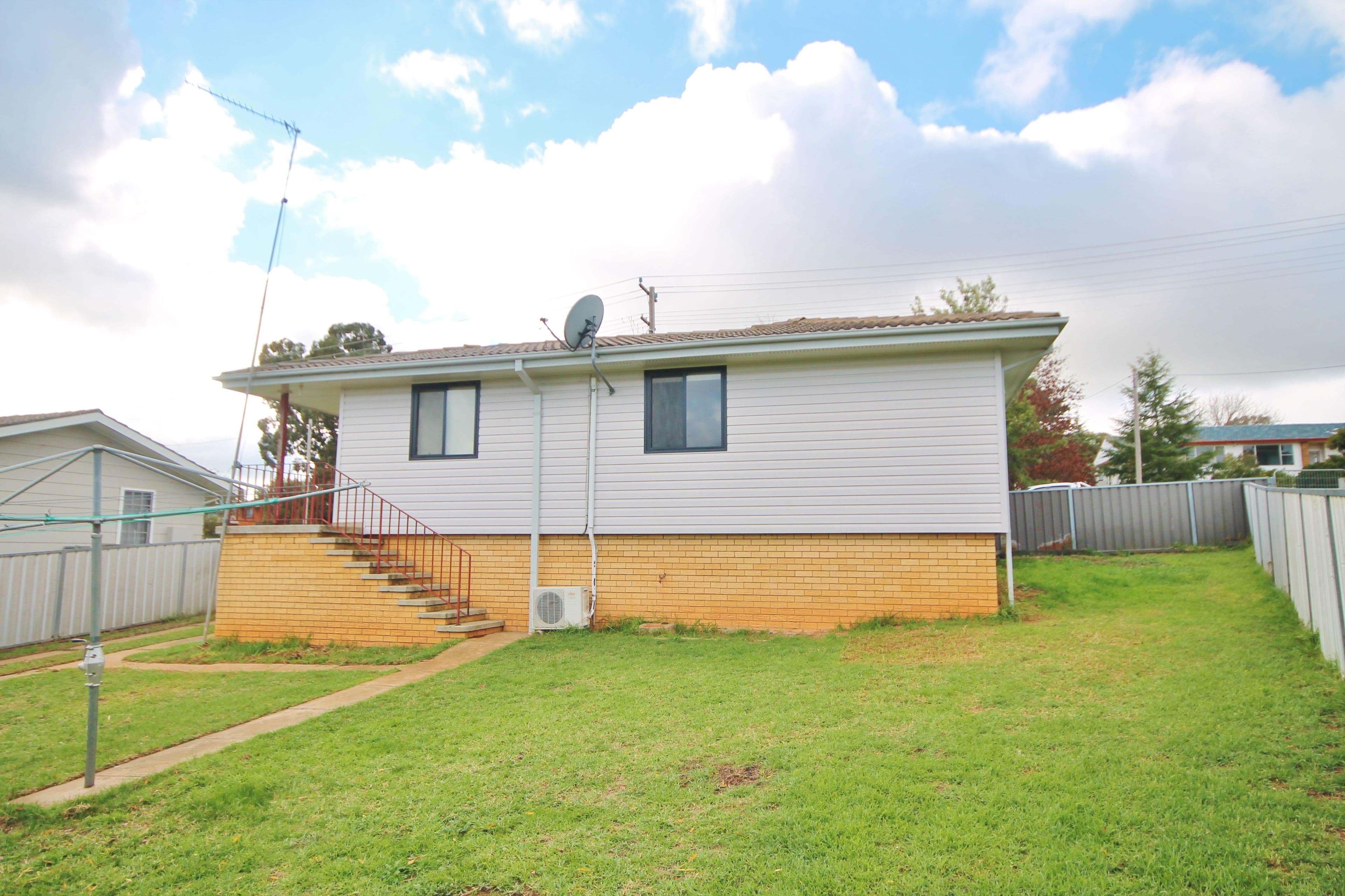 25 Taylor Road, Young - Thumbnail 3