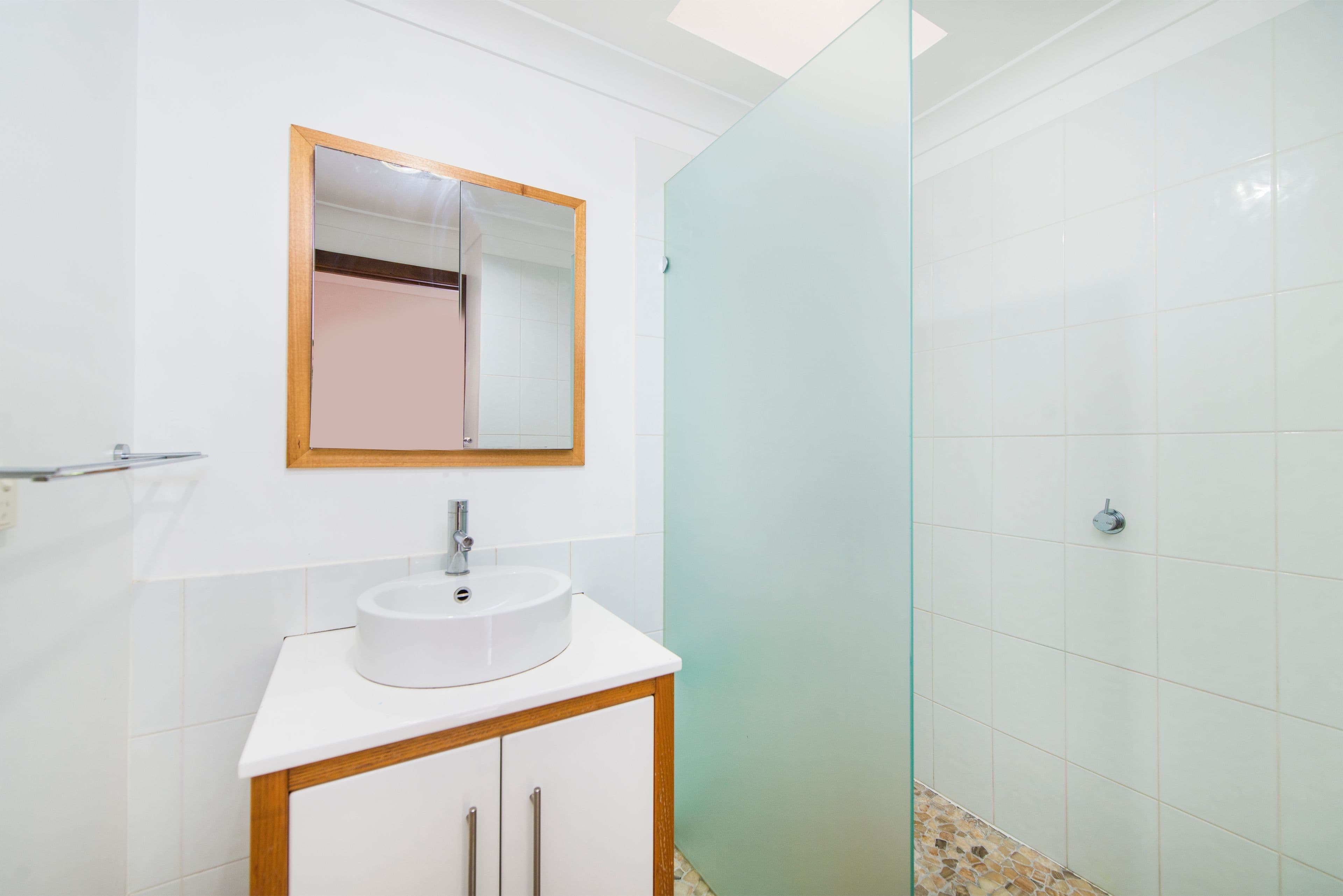 123 Sunshine Boulevard, Mermaid Waters QLD 4218, Mermaid Waters - Thumbnail 5