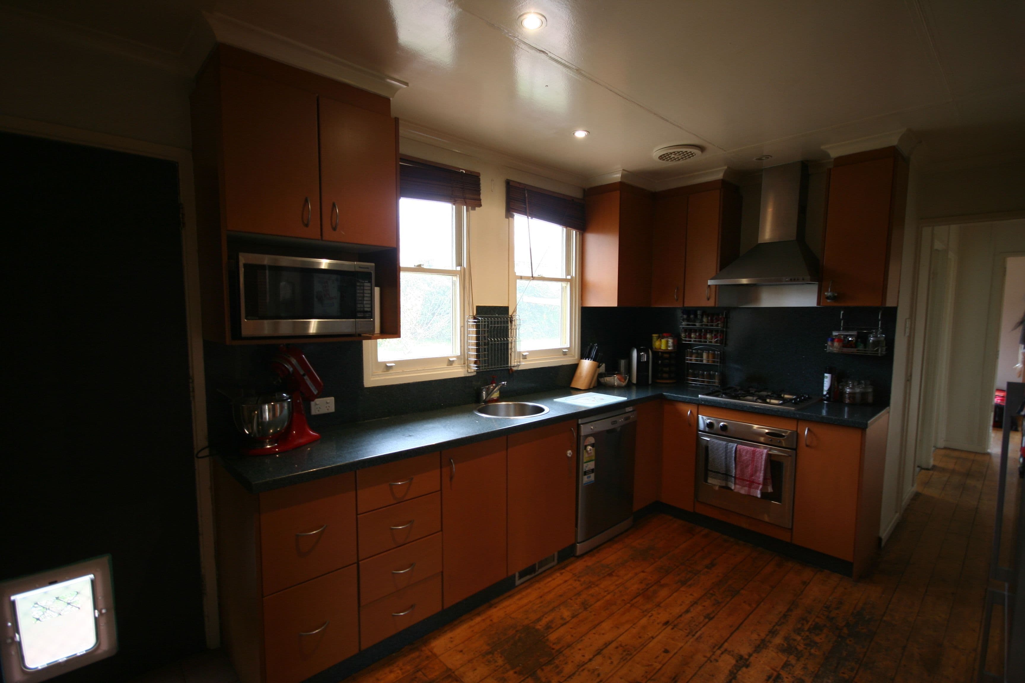 4 Arunta Street, Narrabundah ACT 2604, Narrabundah - Thumbnail 8