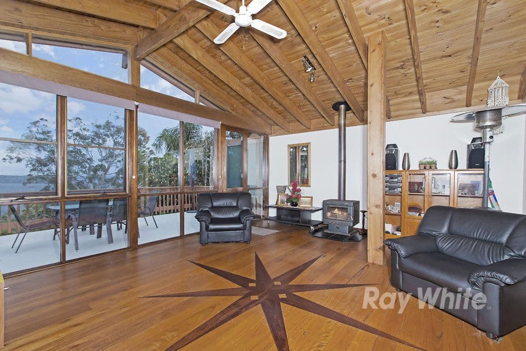 295 Dobell Drive, Wangi Wangi - Thumbnail 2