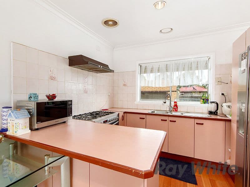 31 Willaton Street, St Albans VIC 3021, St Albans - Thumbnail 6