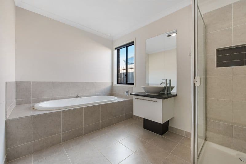 23 Darriwell Drive, Bannockburn VIC 3331, Bannockburn - Thumbnail 7