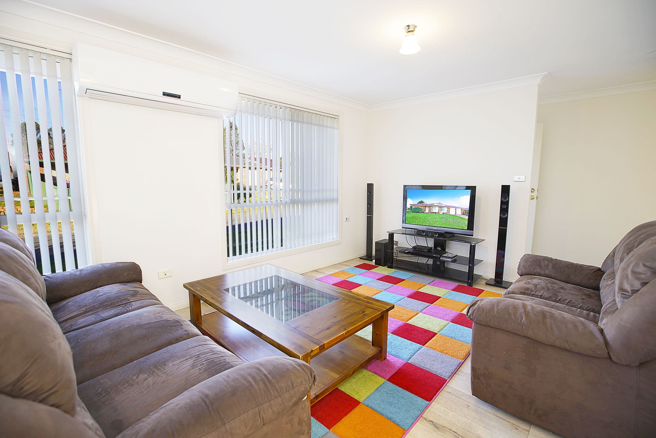 1 Scrubwren Place, Glenmore Park - Thumbnail 2