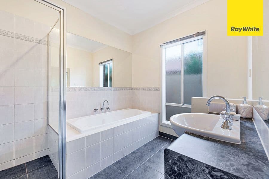 8 Reay Drive, Craigieburn VIC 3064, Craigieburn - Thumbnail 8