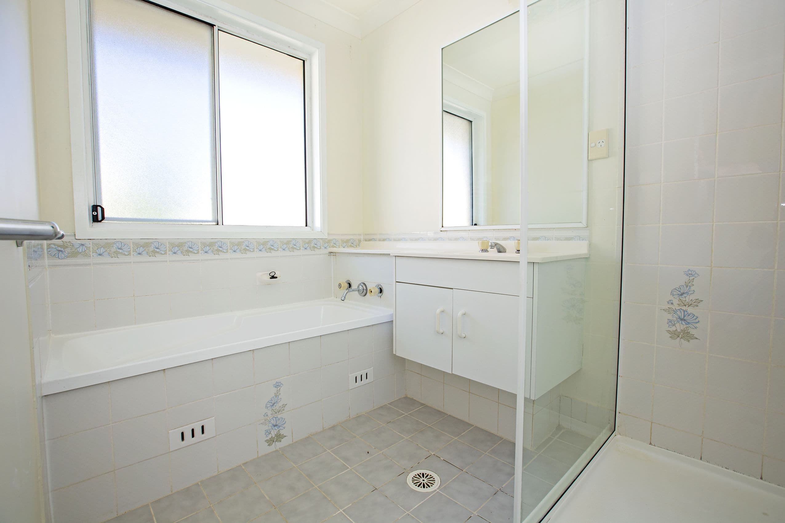 9 Dorado Place, Hinchinbrook - Thumbnail 6