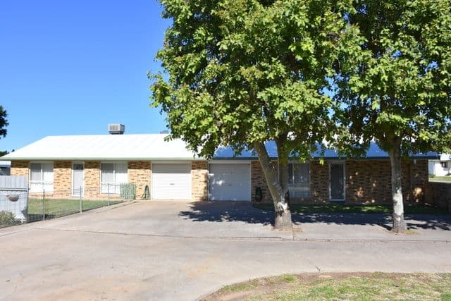 8 Bottlebrush Drive, Moree NSW 2400, Moree - Thumbnail 2