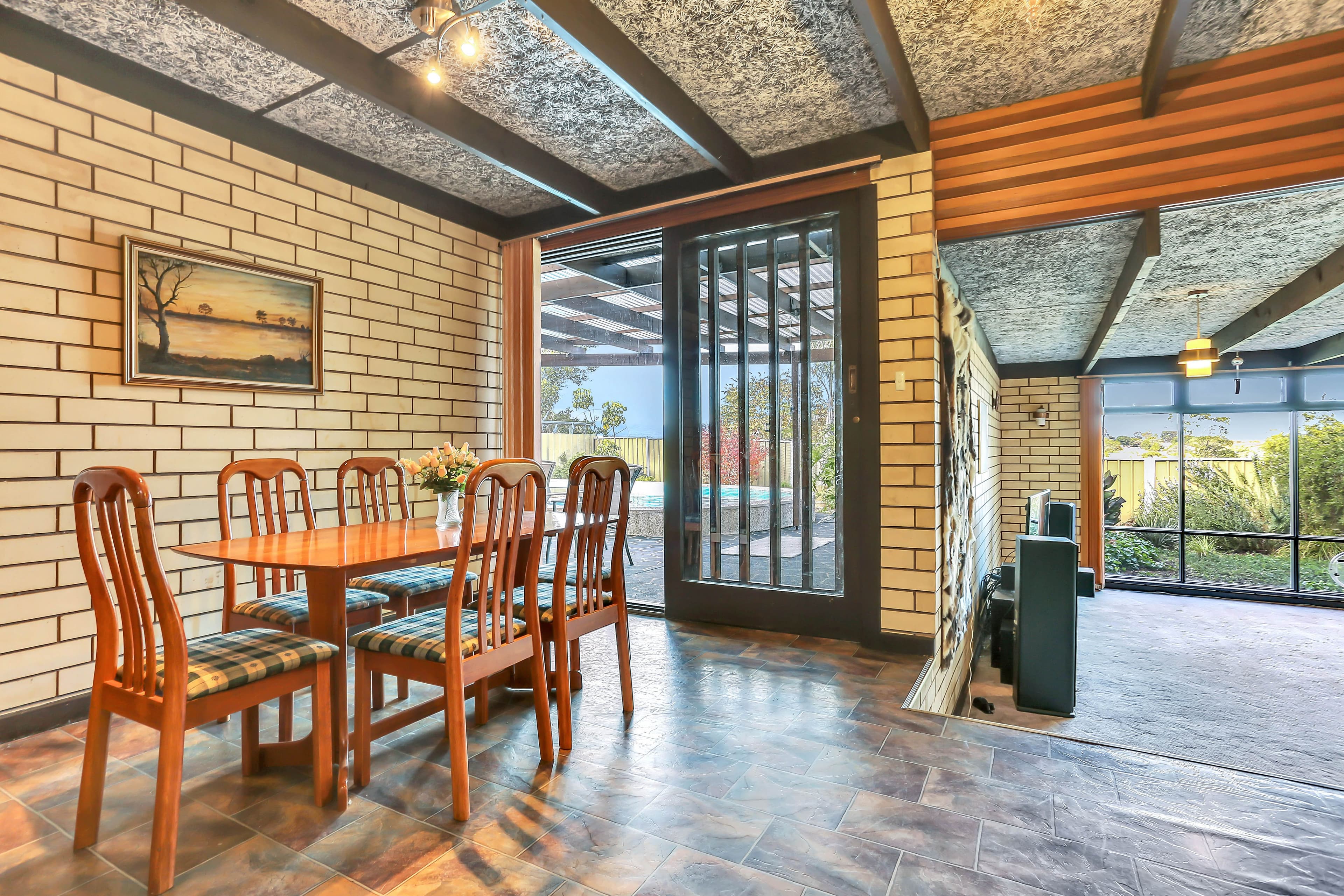 73 Eyre Crescent, Valley View SA 5093, Valley View - Thumbnail 3