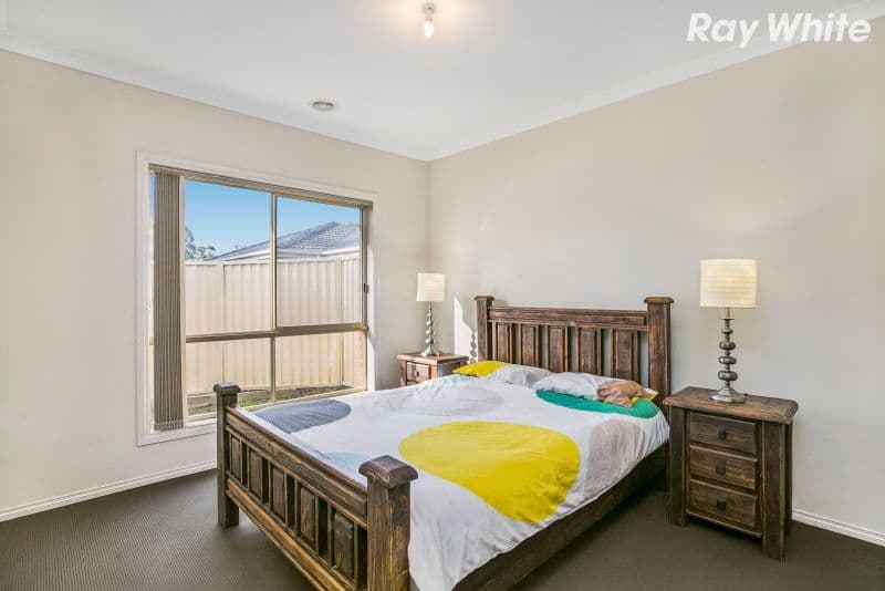 4 Lima Place, Pakenham VIC 3810, Pakenham - Thumbnail 5