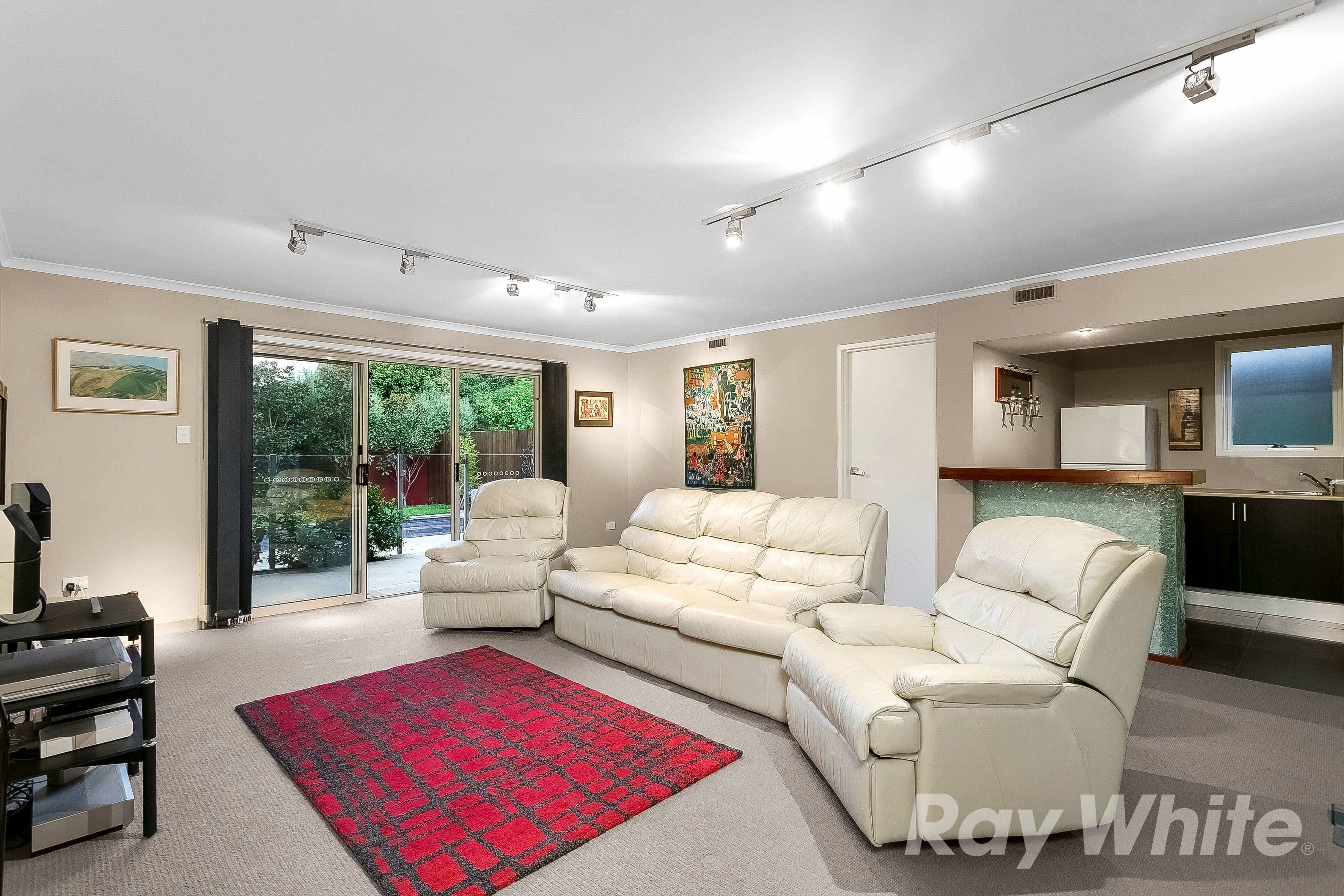 38 Donald Road, Wheelers Hill VIC 3150, Wheelers Hill - Thumbnail 8