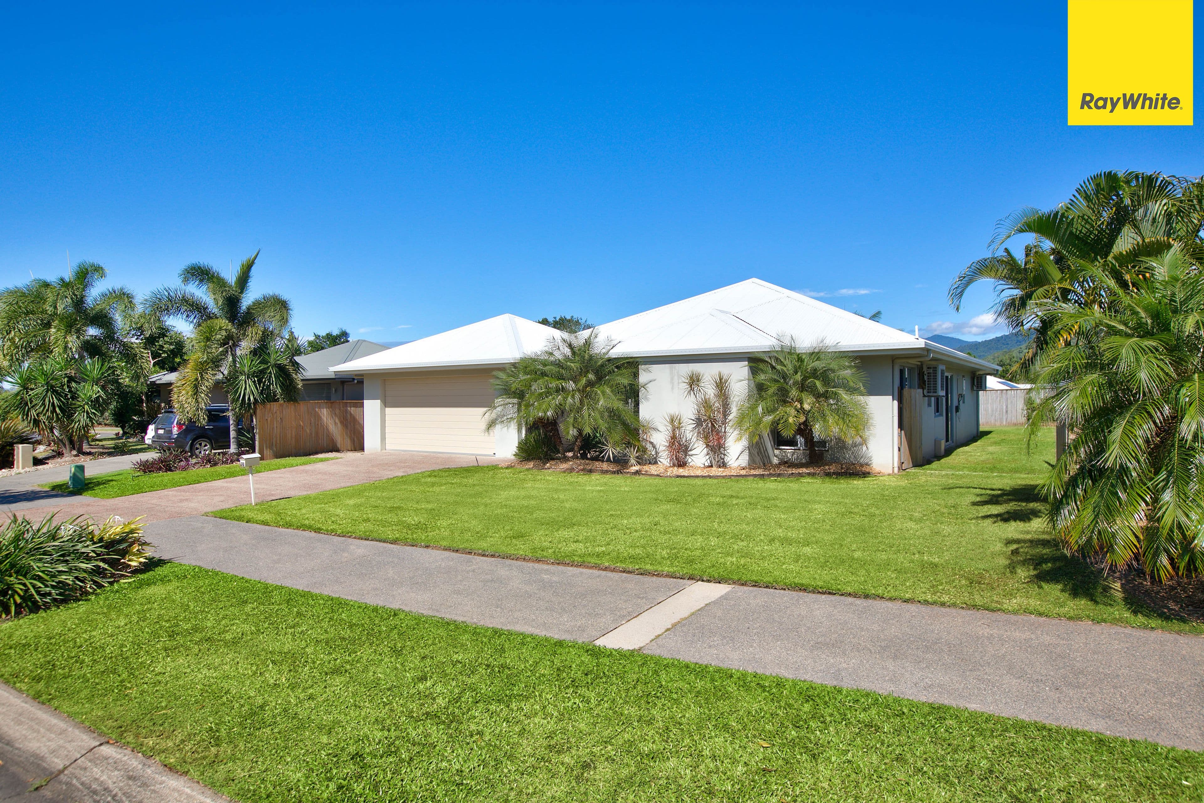 121 Roberts Drive, Trinity Beach QLD 4879, Trinity Beach - Image 1