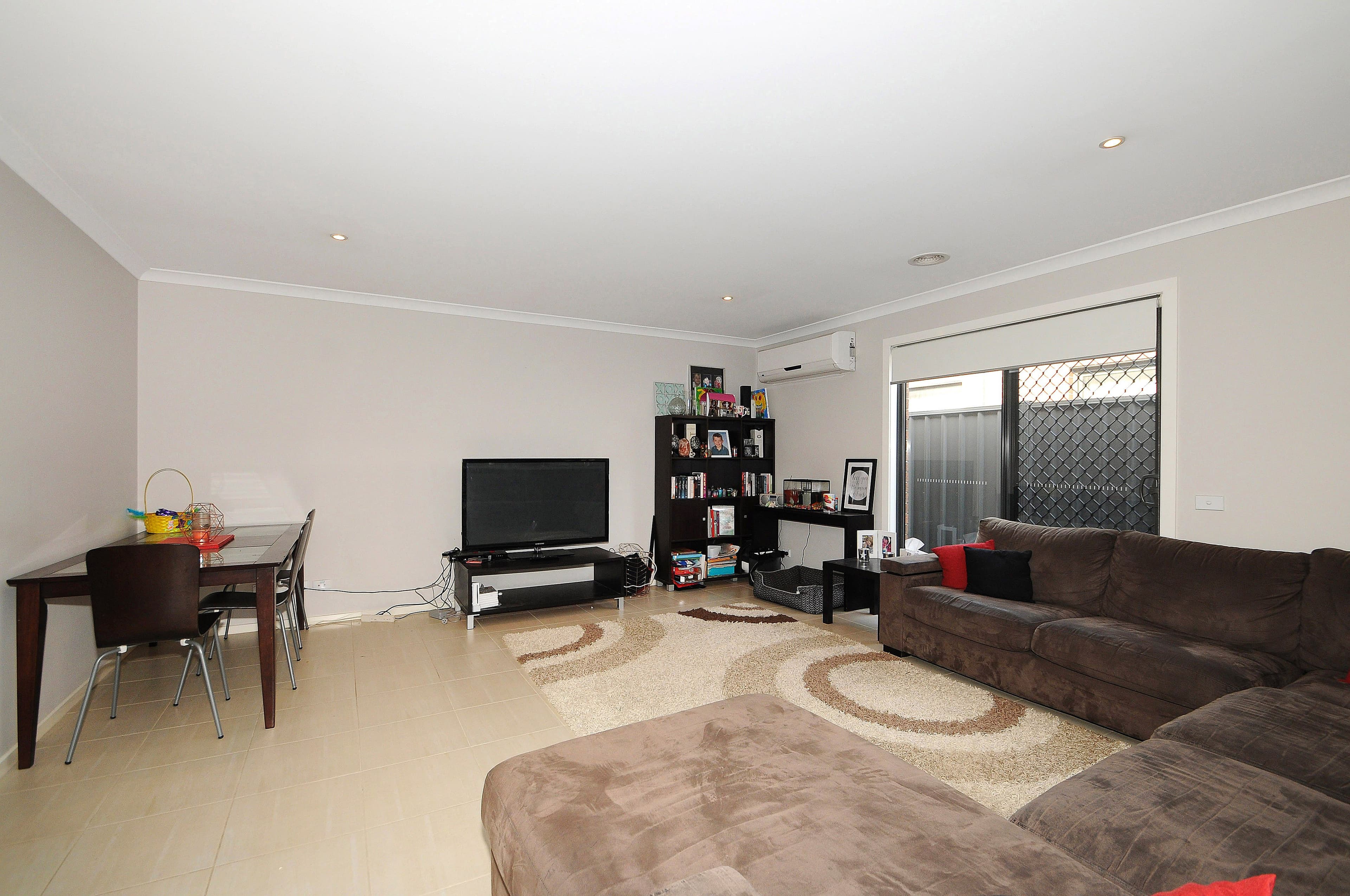 9 Jupiter Crescent, Cranbourne West VIC 3977, Cranbourne West - Thumbnail 5