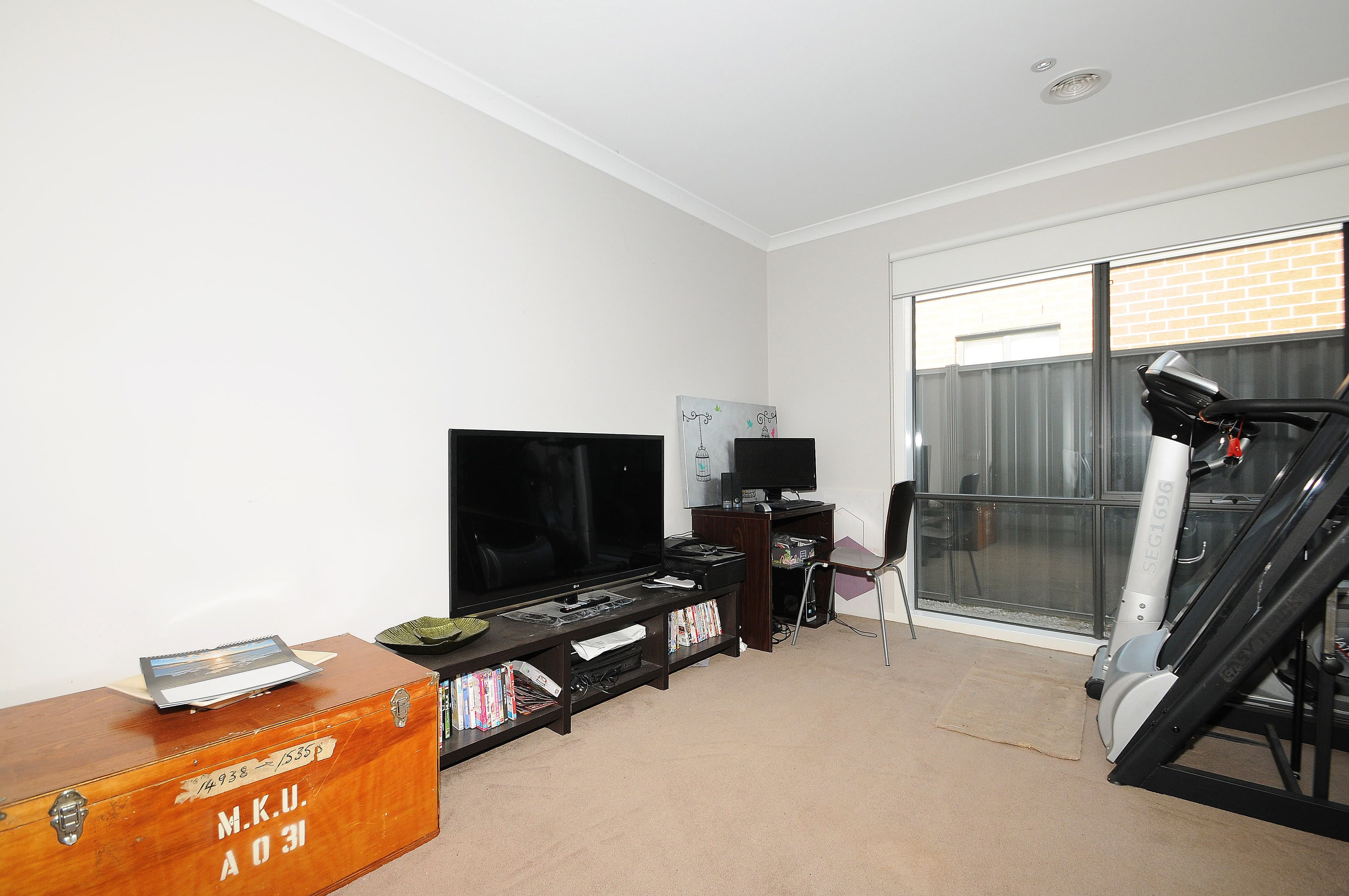 9 Jupiter Crescent, Cranbourne West VIC 3977, Cranbourne West - Thumbnail 6