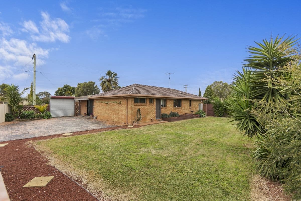 31 Kramer Street, Werribee VIC 3030, Werribee - Thumbnail 5