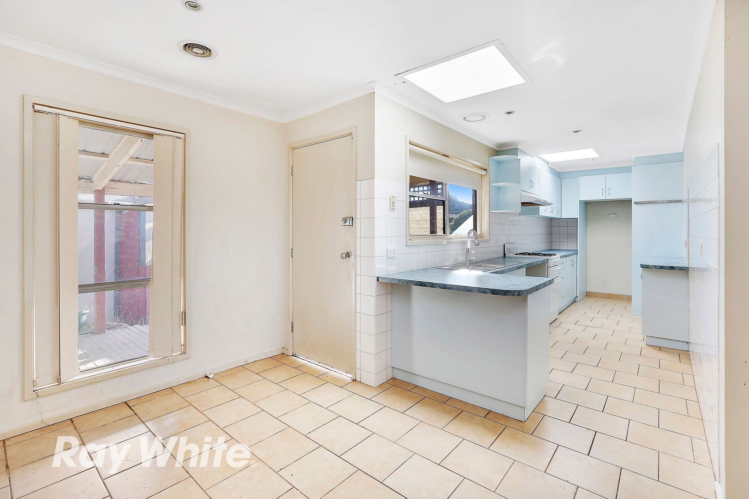 4 Sharland Road, Corio VIC 3214, Corio - Thumbnail 3