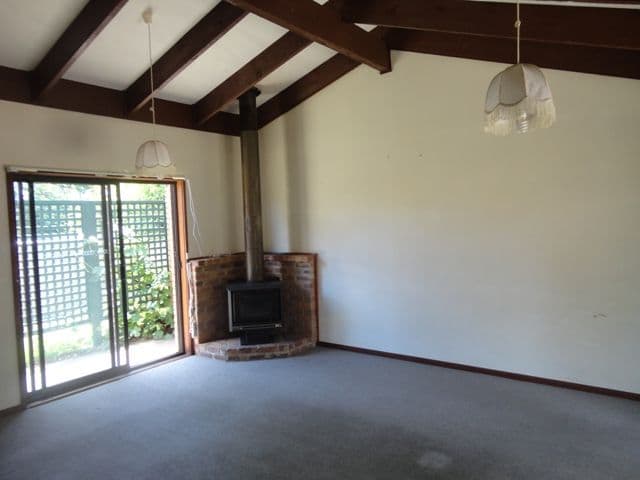 8/1 Sexton Street, Cook ACT 2614, Cook - Thumbnail 2