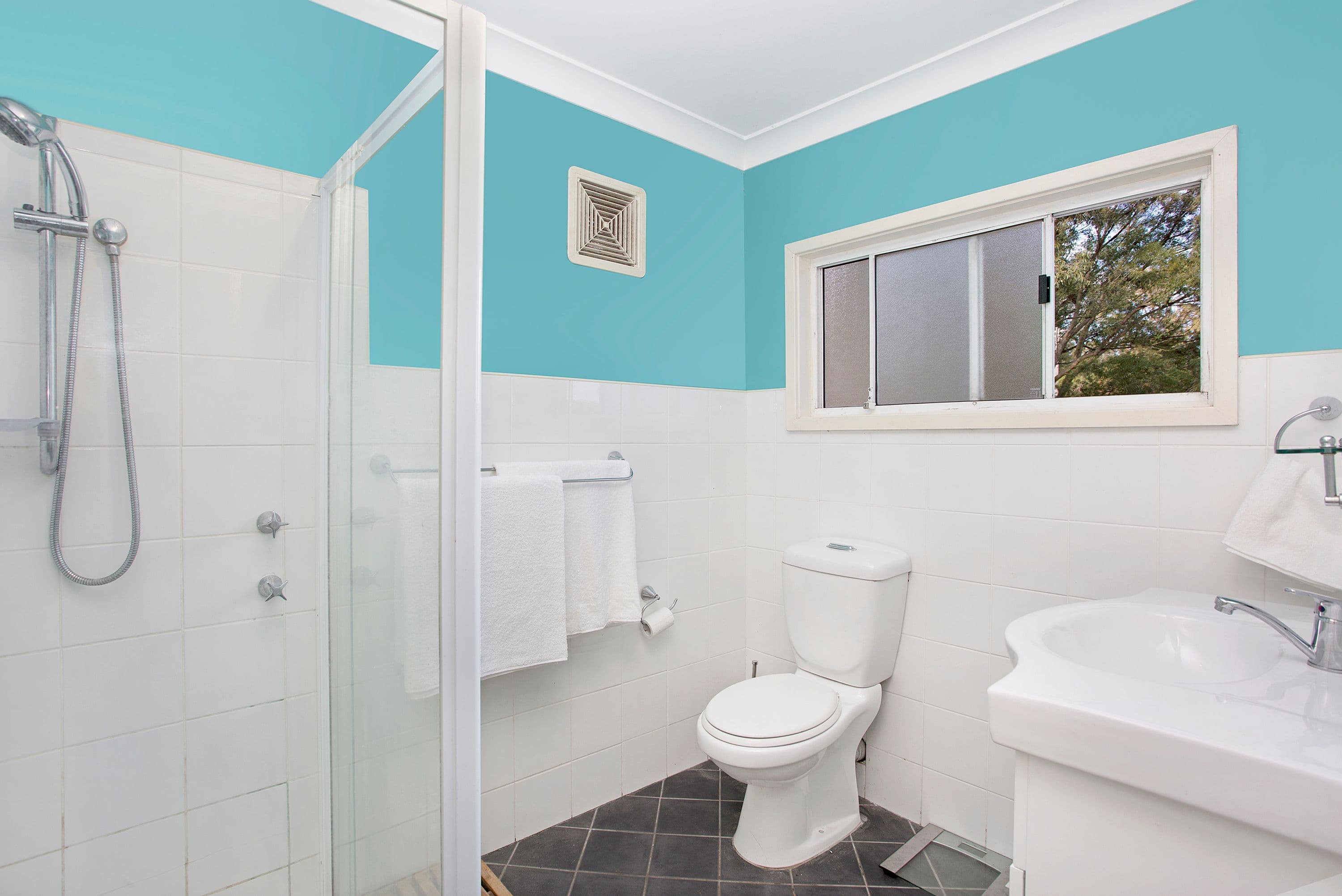 16 Talara Avenue, Bateau Bay - Thumbnail 5