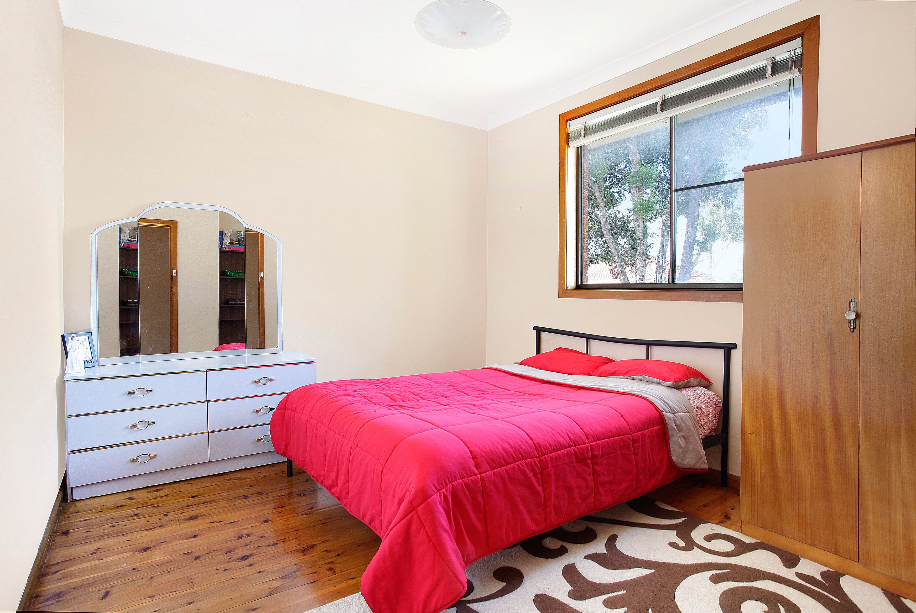 8 Palmerston Road, Fairfield West - Thumbnail 4
