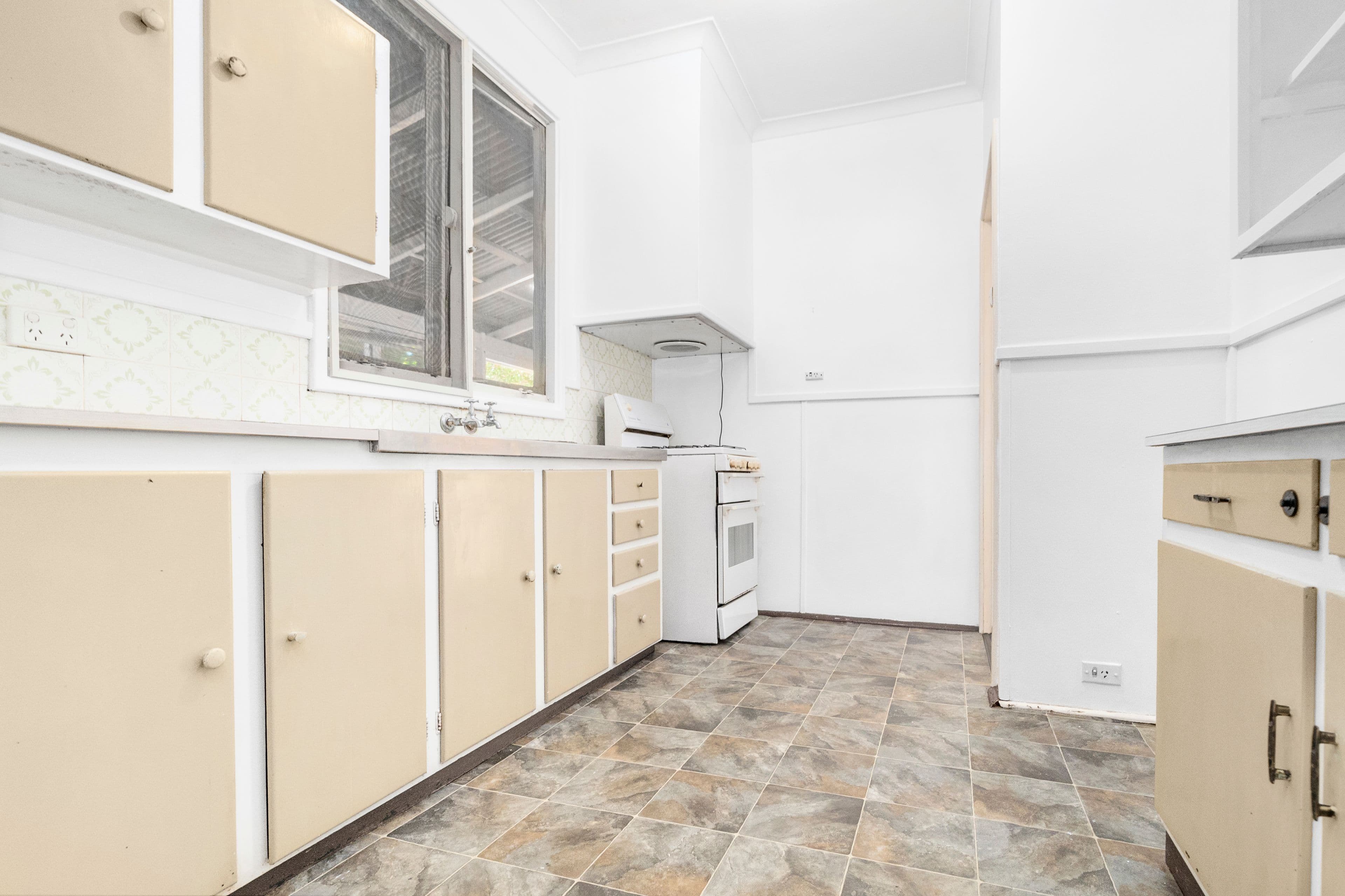 28 Mabel Street, Beresford WA 6530, Beresford - Thumbnail 3