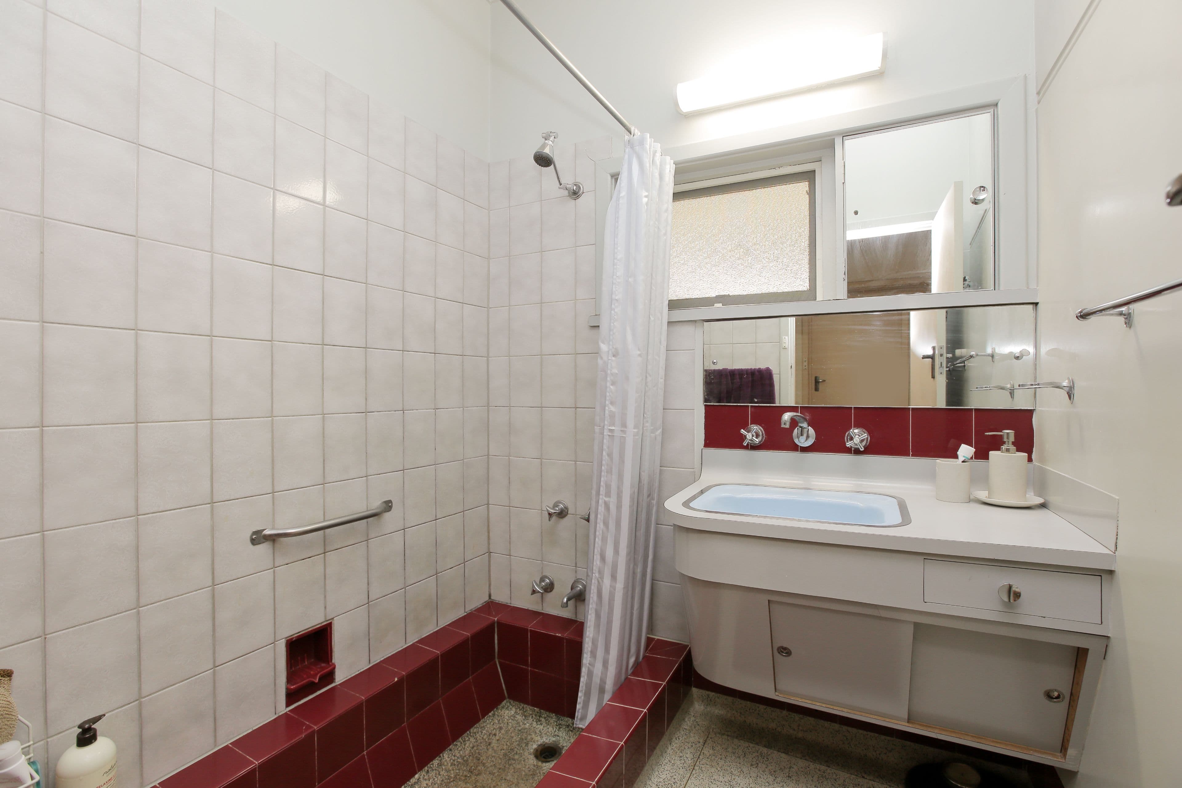 130 Renou Street, East Cannington WA 6107, East Cannington - Thumbnail 4